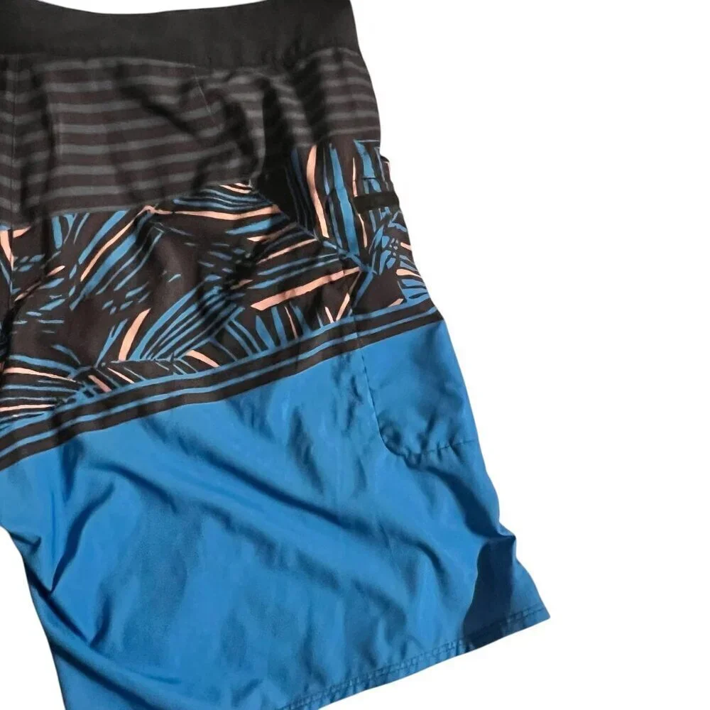 Patagonia Mens 36 Board Shorts Blue Black Tropical Print Polyester Swimwear